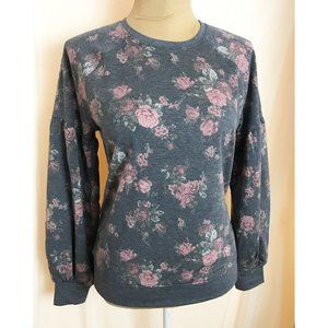 Knox Rose sweatshirt, size S